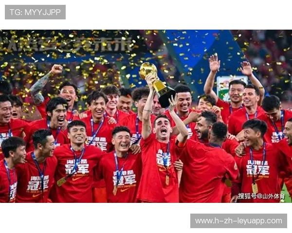 上海海港外援协作默契，卫冕目标即将实现